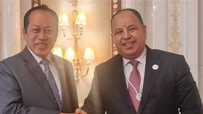 بحث فرص عقد اتفاقية تجارة حرة لتيسير حركة الاستيراد والتصدير وزيادة التبادل التجاري 