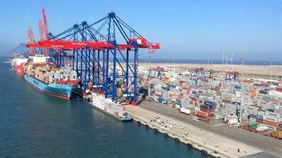 قناة السويس: وصول سفن الخدمات البحرية لميناء بورسعيد