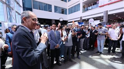 «وزير الاتصالات» يفتتح فعاليات ملتقى توظيف لخريجى برامج معهد تكنولوجيا المعلومات 