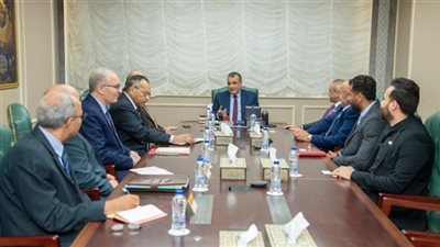 وزير الإنتاج الحربي يبحث إمكانية تصدير المنتجات إلى السوق السعودية
