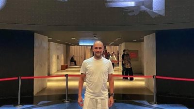 المدرب الإسباني بيب جوارديولا وأسرته في زيارة للمتحف القومي للحضارة المصرية