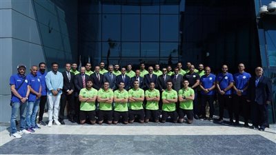 البنك الاهلي المصري يكرم فريق ناديه لكرة اليد  