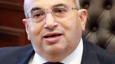 جدل حول إلزام المناطق الحرة بالضريبة العقارية و«خبراء» : مخالف للقانون 