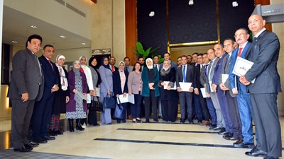  تكريم  30 من أبناء مصلحة الضرائب المصرية لحصولهم على الرخصة الدولية لقيادة الاعمال IBDL