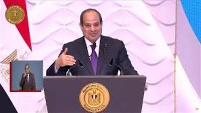 فيديو ..السيسي يمازح سيدات مصر : متحطوش سكر كتير على الكنافة