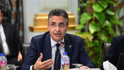 وزير التموين : هدفنا تأمين احتياجات البلاد لمدد كافية من السلع الغذائية 