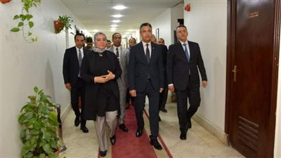 وزير التموين يوجه باستكمال تنفيذ المشروعات التجارية والمخازن الاستراتيجية وتطوير خدمات السجل التجارى