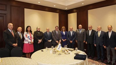 بنك التنمية الصناعية يكرم مجلس الإدارة السابق تقديراً لجهودهم في مسيرة البنك