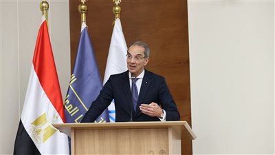وزير الاتصالات: يجب وضع إطار تنظيمي لحماية الدول العربية من مخاطر الذكاء الاصطناعي