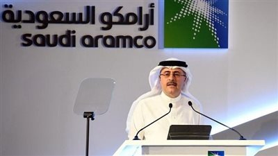 الرئيس التنفيذي لأرامكو يدعو صانعي السياسات إلى إعادة النظر في خطط الانتقال الطاقي