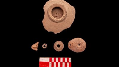 مصر: اكتشافات أثرية جديدة..مقبرة ملكية بأبيدوس وورشة فخار أثرية ببناويط