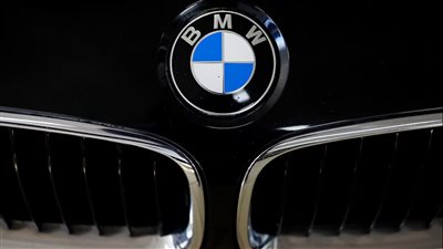 شركة BMW تتوقع خسائر بمليار يورو بسبب التعريفات الأمريكية 