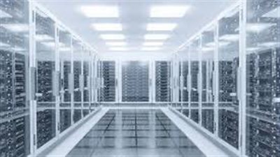 مشروع لإنشاء مركز بيانات في الإمارات يواجه تعثرًا بسبب مخاوف أمنية أميركية