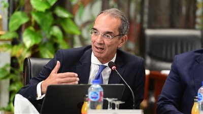 وزير الاتصالات يبحث مع السفير السعودي فتح آفاق جديدة للتعاون في مجالات التحول الرقمي