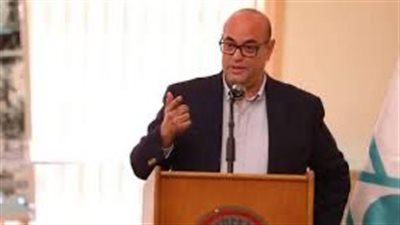 متحدث البترول: الدولة لم تخسر 600 مليون دولار شهريًا بسبب سفن التغويز