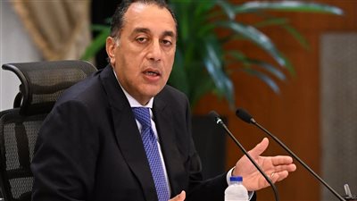 رئيس الوزراء يقبل استقالة وزيرة البيئة ويكلف الدكتورة منال عوض بمهام وزير البيئة مؤقتاً