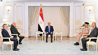 الرئيس السيسي يستقبل رئيس أركان باكستان: تأكيد على تعزيز التعاون العسكري 