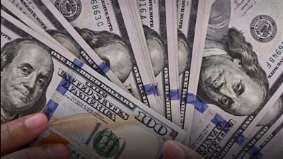 الدولار الأمريكي مستقر قبيل بيانات التضخم الأمريكية 