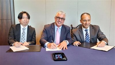 المنطقة الاقتصادية لقناة السويس توقع اتفاقيتين مع اليابان في مجالات الوقود الأخضر