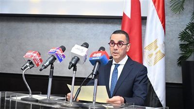 وزير الاستثمار يفتتح منتدى الأعمال المصري البحريني
