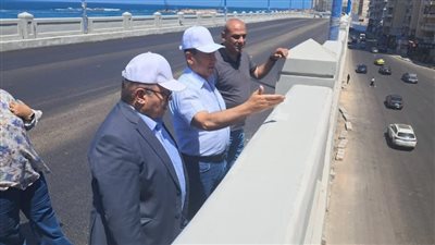 تشغيل تجريبي لكوبري “محمد نجيب” ضمن توسعة كورنيش الإسكندرية