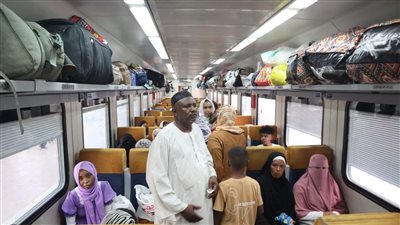 سكك حديد مصر تسير القطار التاسع لعودة الأشقاء السودانيين