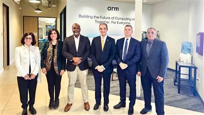 وزير الاتصالات يختتم زيارته لأمريكا بلقاءات مع شركات عالمية