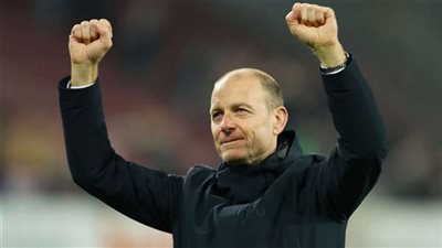 الأهلي يتعاقد مع الدنماركي ياس سوروب مديرًا فنيًا لمدة عامين ونصف