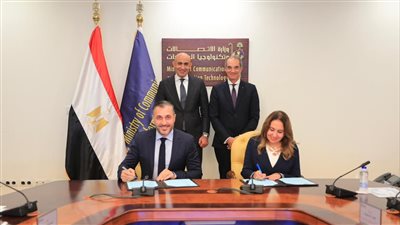 وزيرا الاتصالات والتعليم يشهدان إطلاق برنامج أكاديمية HP IDEA في مدارس WE 