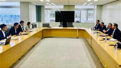 رئيس اقتصادية قناة السويس يبدأ جولته الترويجية باليابان بلقاء كبريات الشركات ومسؤولي حكومة طوكيو ومشاركته في مؤتمر (HENCA 2025)