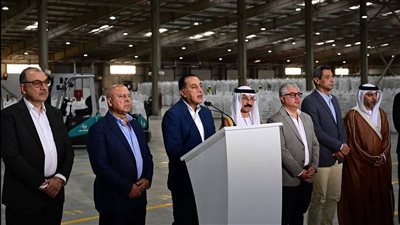  الوزراء من السويس: 11 مليار دولار استثمارات مباشرة و80 ألف فرصة عمل