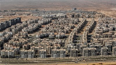 قطاع العقارات يتصدر تداولات البورصة المصرية خلال أسبوع بقيمة 6.7 مليار جنيه