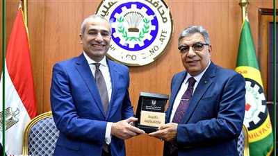 رئيس البنك الزراعي يلتقي محافظ الدقهلية لتعزيز دعم صغار المزارعين