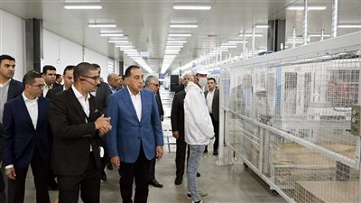 مدبولي يفتتح مجمع مصانع «إيليت سولار» لتكنولوجيا الطاقة الشمسية بالسخنة