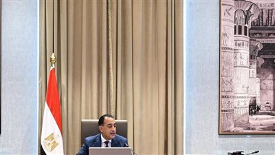 رئيس الوزراء يتابع توفير التمويل اللازم لمشروعات الكهرباء ودعم الشبكة القومية