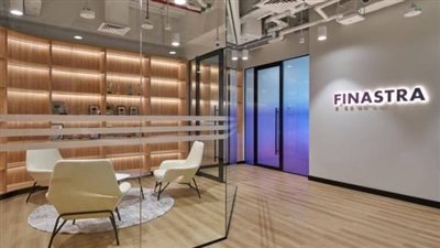 فيناسترا:المؤسسات المالية في الإمارات تصل إلى نقطة تحول حاسمة في تبنّي الذكاء الاصطناعي