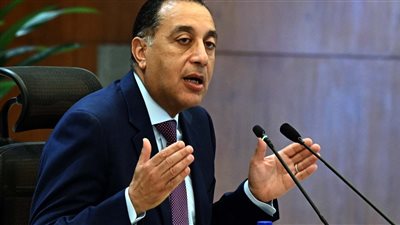 رئيس الوزراء:400 جنيه لكل أسرة مقيدة بالبطاقات التموينية في إطار دعم محدودي الدخل..تفاصيل 