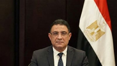 رئيس الوزراء يصدر قرارًا بتعيين حمدي بدوي مساعدًا لرئيس الهيئة العامة للرقابة المالية