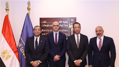 وزارة الاتصالات تشهد توقيع اتفاقيات لتعزيز جودة خدمات المحمول واستثمارات القطاع