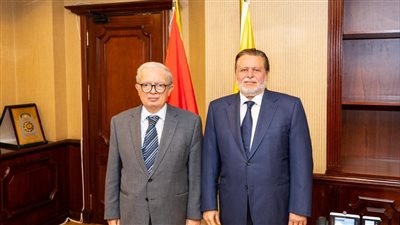 محافظ البنك المركزي المصري يلتقي نائب رئيس الوزراء للشؤون الاقتصادية لبحث مستجدات الأوضاع الاقتصادية