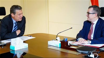 وزير التخطيط يبحث مع البنك الأوروبي دعم استقرار الاقتصاد المصري