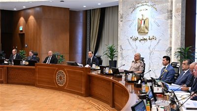 مجلس الوزراء يُفعّل آليات تقييم المحافظين ويحدد أولويات عاجلة للخدمات والتعديات على الأراضي الزراعية