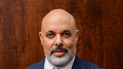 شعبة الذهب: المعدن النفيس يتراجع 23.6% بأكثر من 1272 دولارا منذ بداية حرب إيران