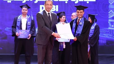  وزير الاتصالات يشهد تخريج دفعات جديدة من مبادرات «أجيال مصر الرقمية» 2025