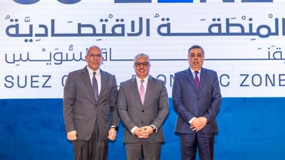 رئيس اقتصادية قناة السويس يتفقد مشروعات بورسعيد ويؤكد: الاستثمار في البشر أساس الاستدامة