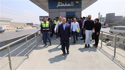 وزير النقل يجري جولة تفقدية لمتابعة جاهزية المرحلة الثانية لمشروع الأتوبيس الترددي السريع BRT 