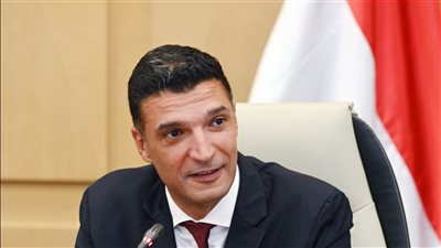 باستثمارات  تتجاوز 500 مليون يورو ..وزير الصناعة يبحث مع سان جوبان خطط التوسع في مصر