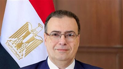 الرئيس السيسي يجدد الثقة في المهندس حاتم نبيل رئيس الجهاز المركزي للتنظيم والإدارة