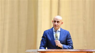 وزير التعليم يلتقي 1500 خبير تربوي لتطوير جودة التعليم في المدارس