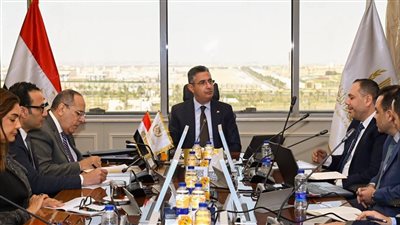 وزير التموين يبحث مع “سُبل للاستثمار التجاري” تعزيز الشراكة مع القطاع الخاص وتوسيع استغلال الأصول